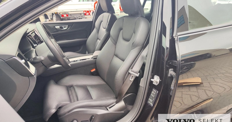 Volvo V60 Cross Country cena 174500 przebieg: 58544, rok produkcji 2021 z Krosno małe 704